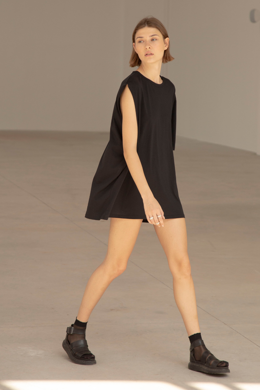 Basic One Sleeve Tee Negro