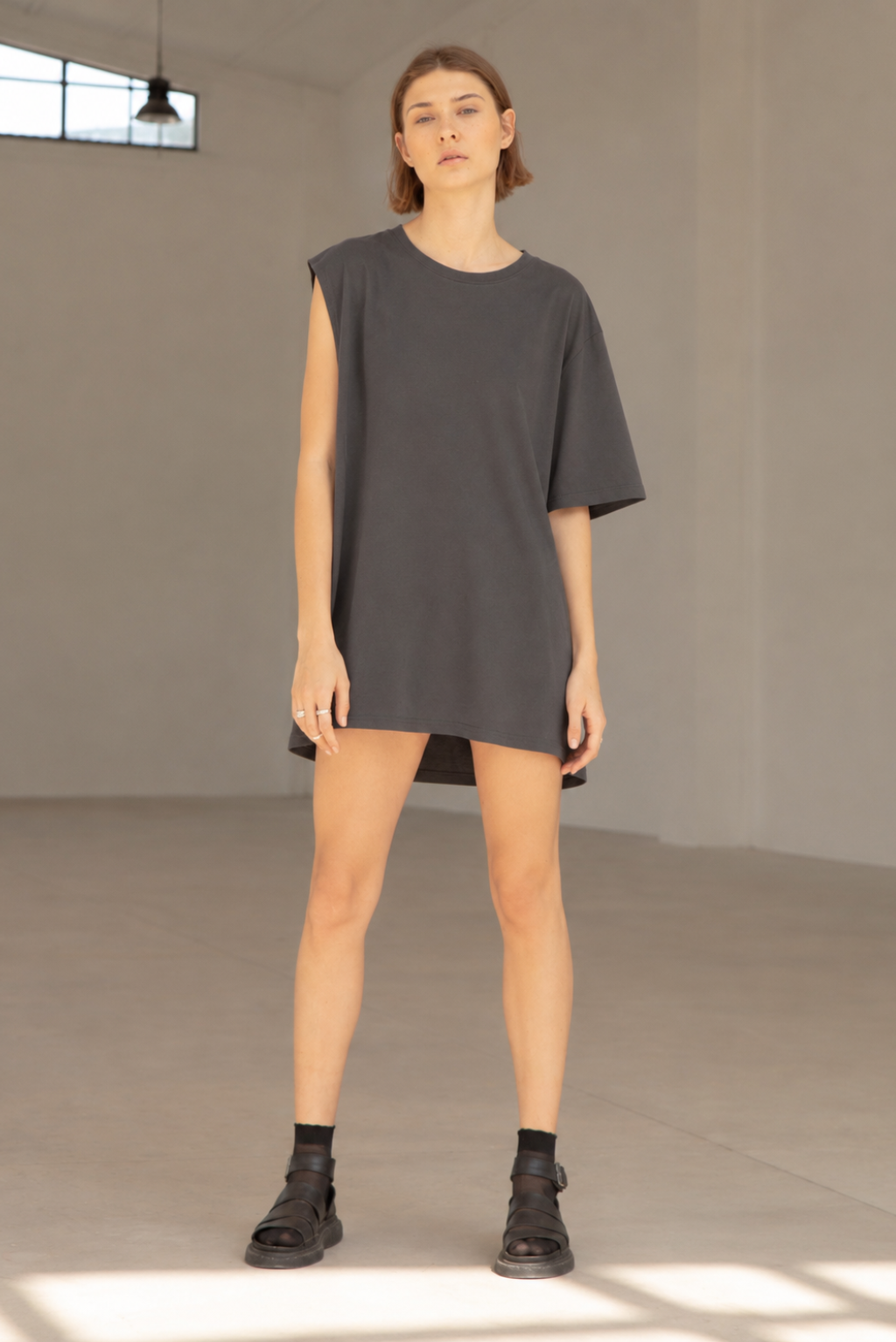 Basic One Sleeve Tee Gris