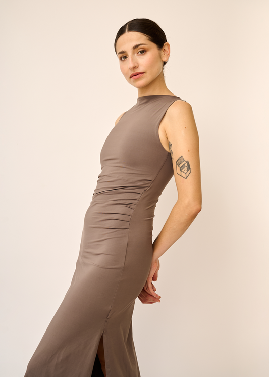 Vestido Wave Café Claro