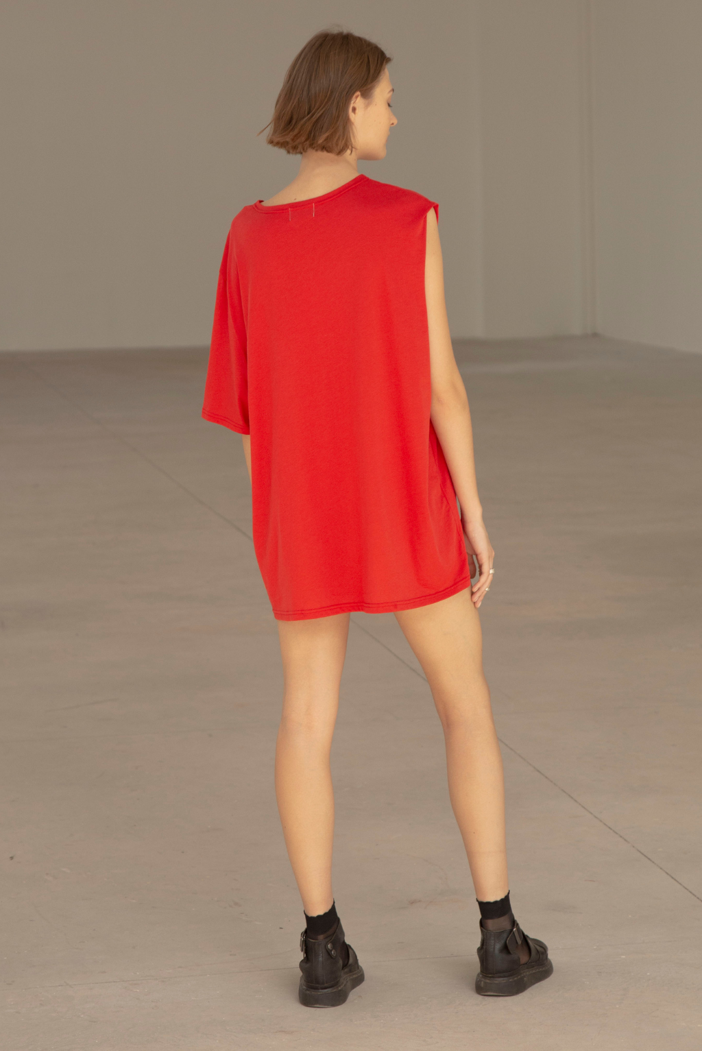 Basic One Sleeve Tee Rojo