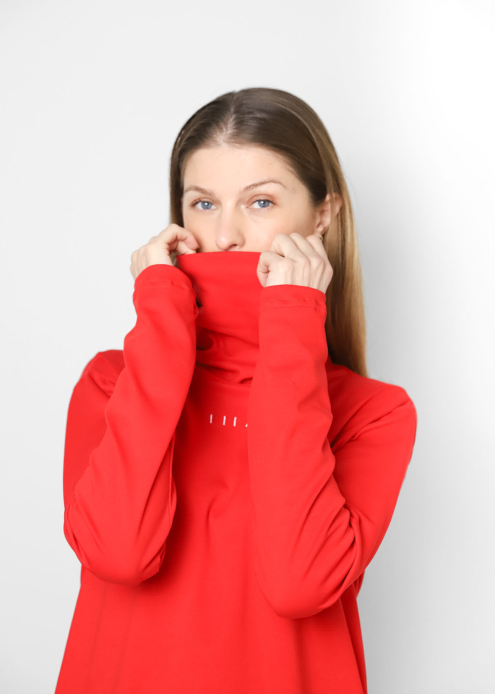 High Neck Tee Rojo