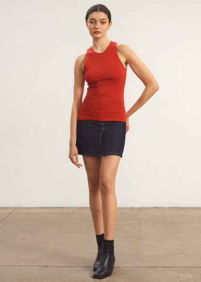 Lorde Tank Roja